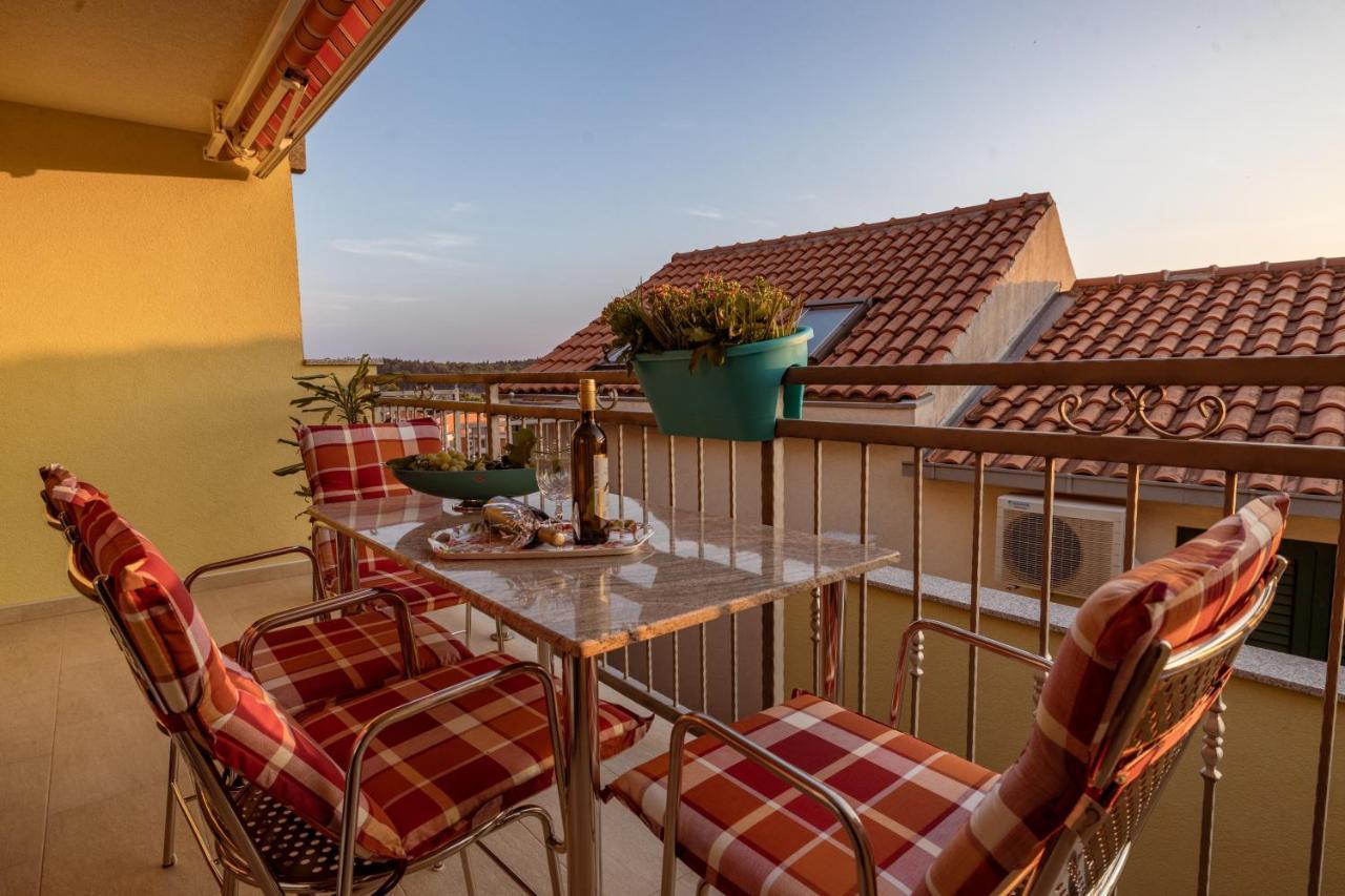 Apartmani Soldan Makarska Exterior photo